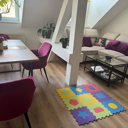 Apartament Apartman Frida Nova Bana Zewnętrze zdjęcie