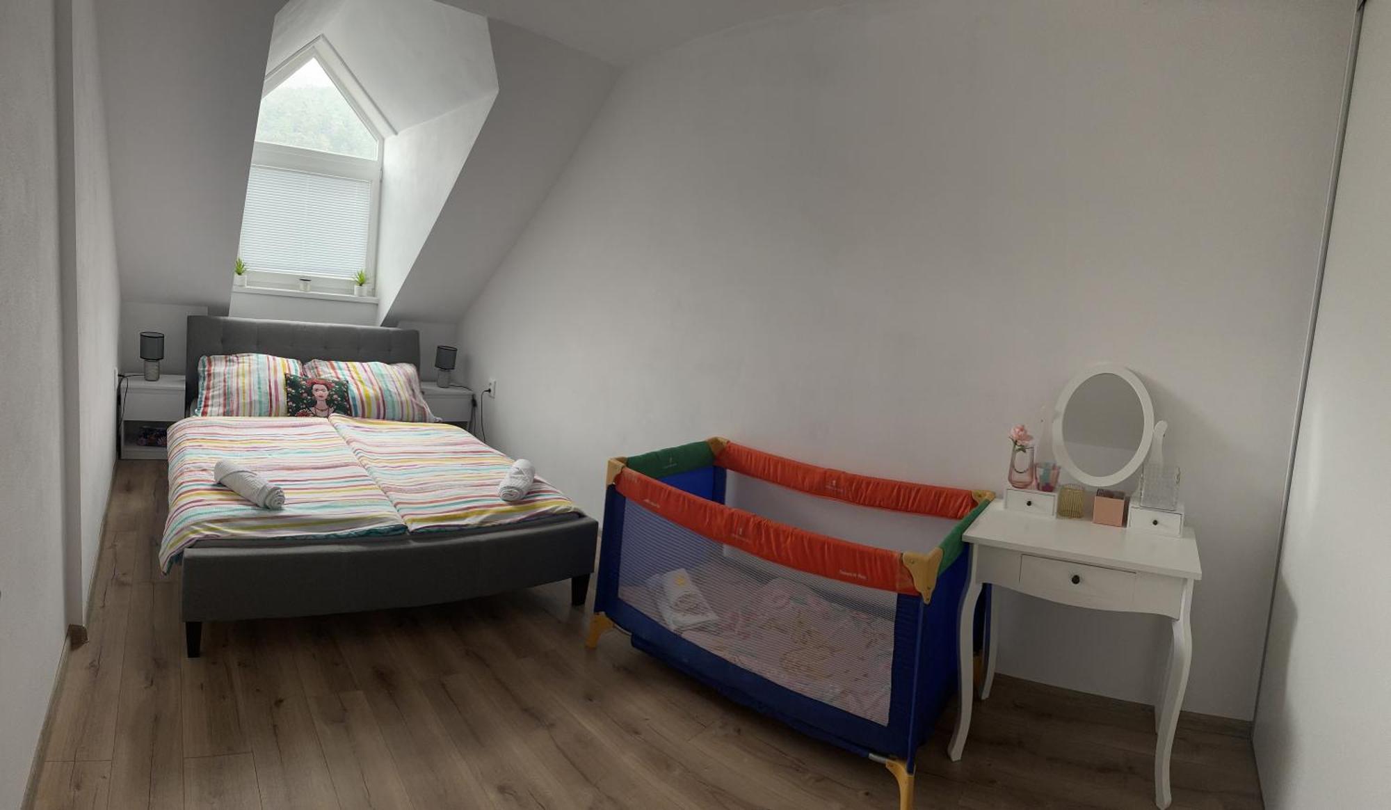 Apartament Apartman Frida Nova Bana Zewnętrze zdjęcie